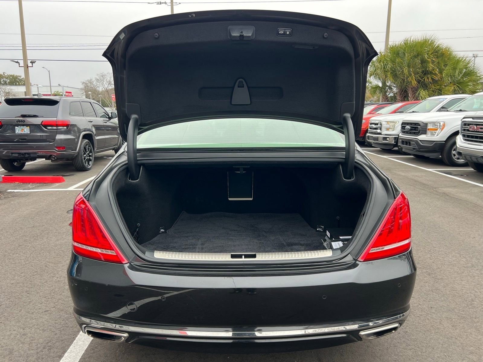 Used 2019 Genesis G90 5.0 Ultimate image 19