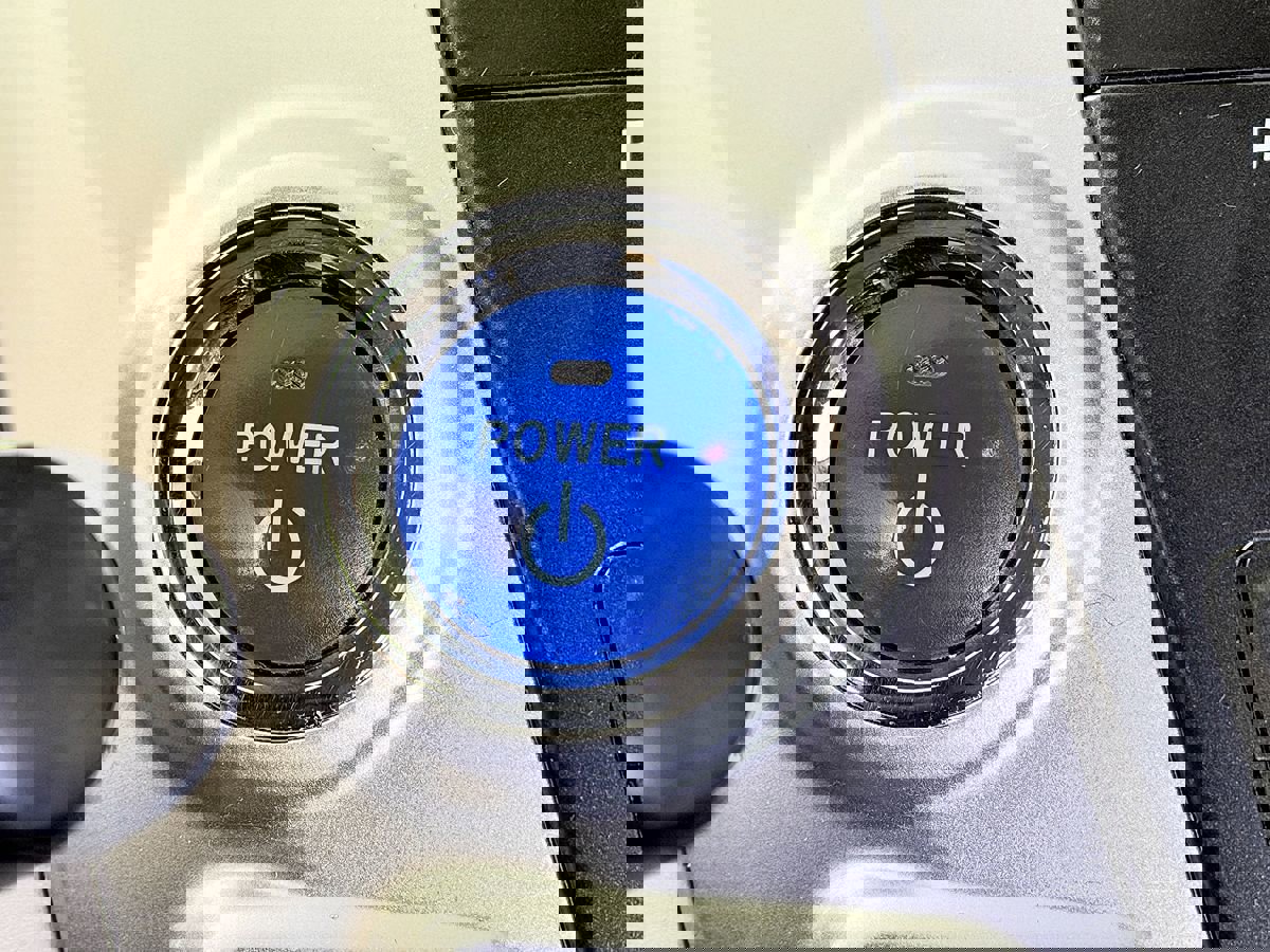 Used 2012 Toyota Prius V Three image 26