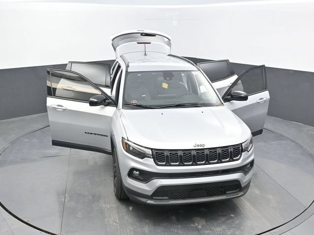 New 2025 Jeep Compass Latitude w/ Convenience Group AWD/4WD image 71