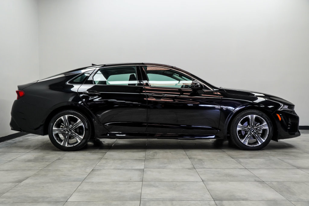 Used 2023 Kia K5 EX FWD image 11