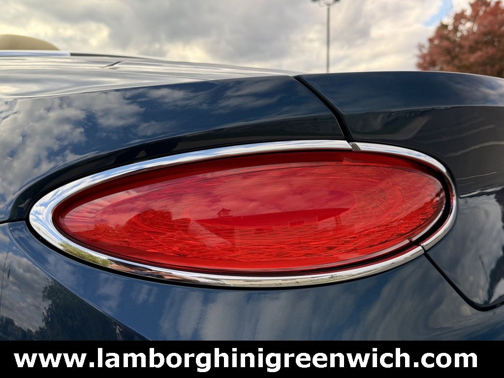 Used 2023 Bentley Continental GT Azure image 27