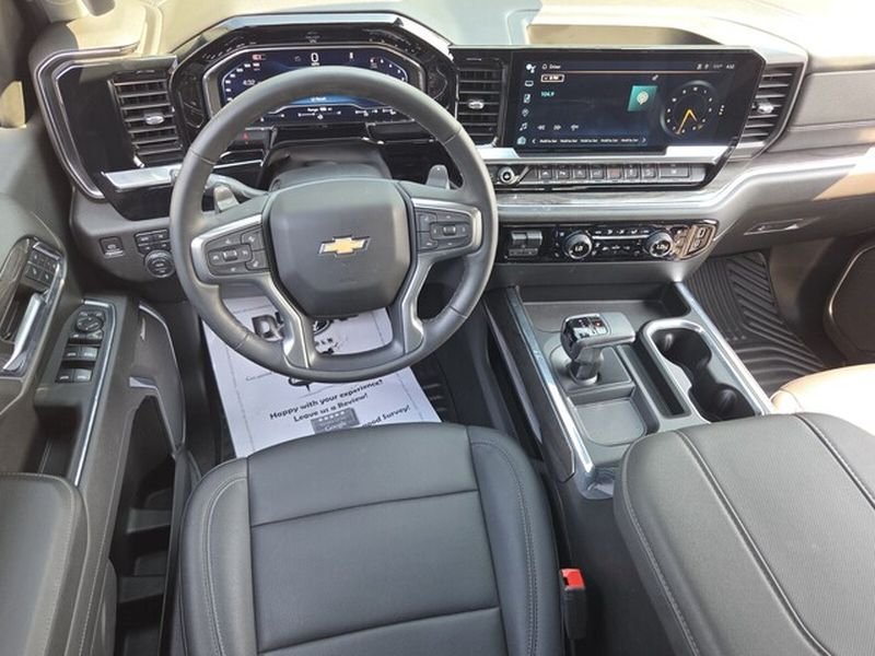 Used 2024 Chevrolet Silverado 1500 LTZ w/ LTZ Convenience Package II AWD/4WD image 10