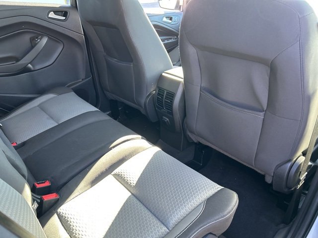 Used 2017 Ford Escape SE image 11
