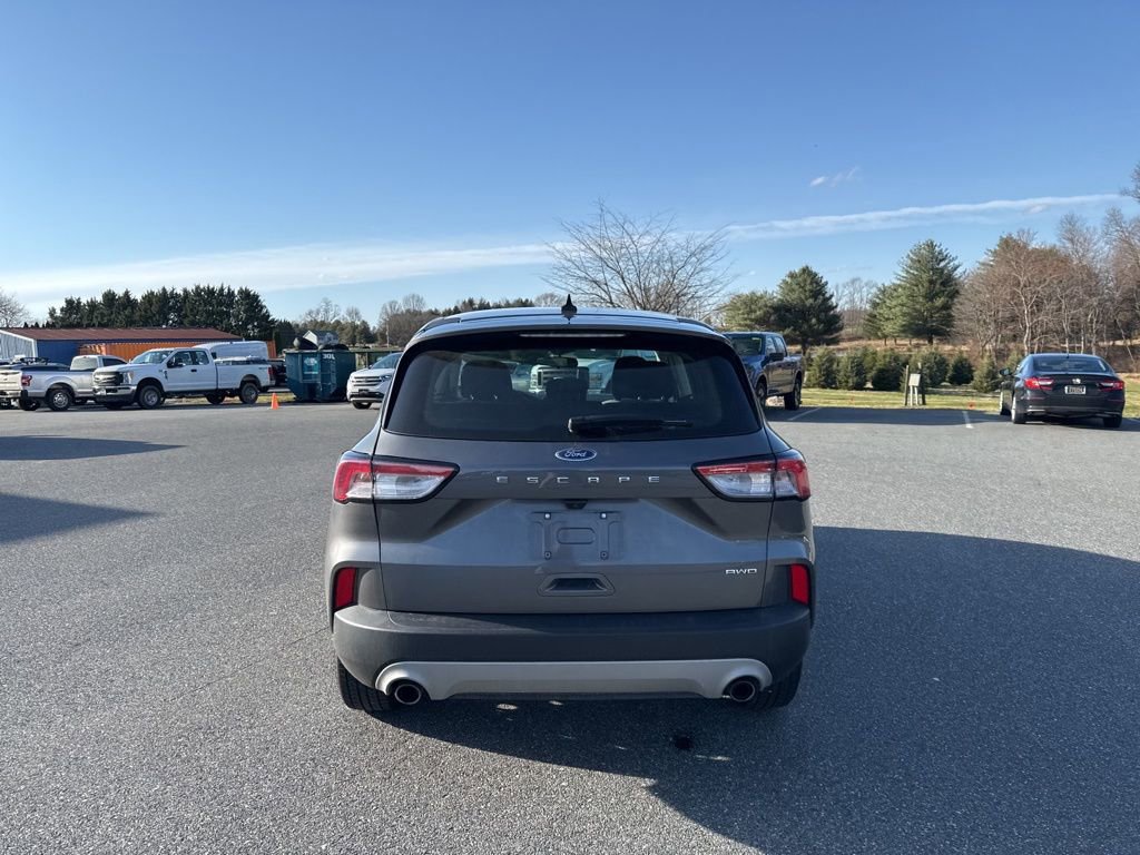 Used 2022 Ford Escape S image 5