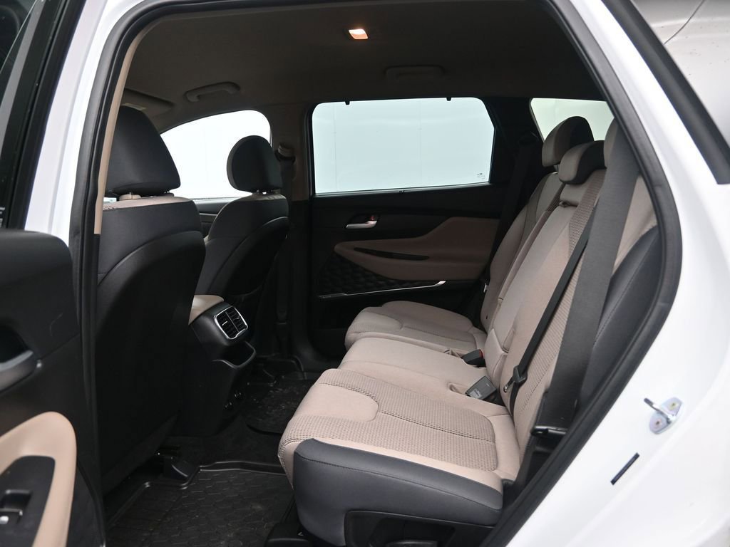 Used 2020 Hyundai Santa Fe SEL w/ Convenience Package image 30