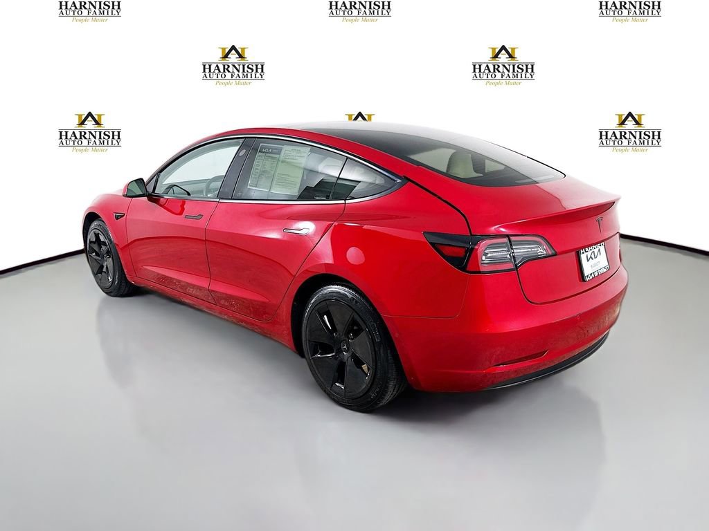 Used 2021 Tesla Model 3 Standard Range Plus image 5
