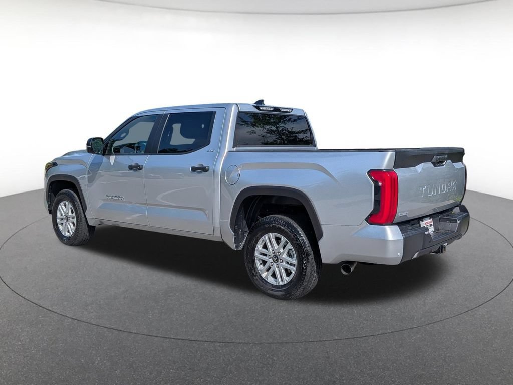 Used 2026 Toyota Tundra SR5 w/ SR5 Convenience Package AWD/4WD image 4