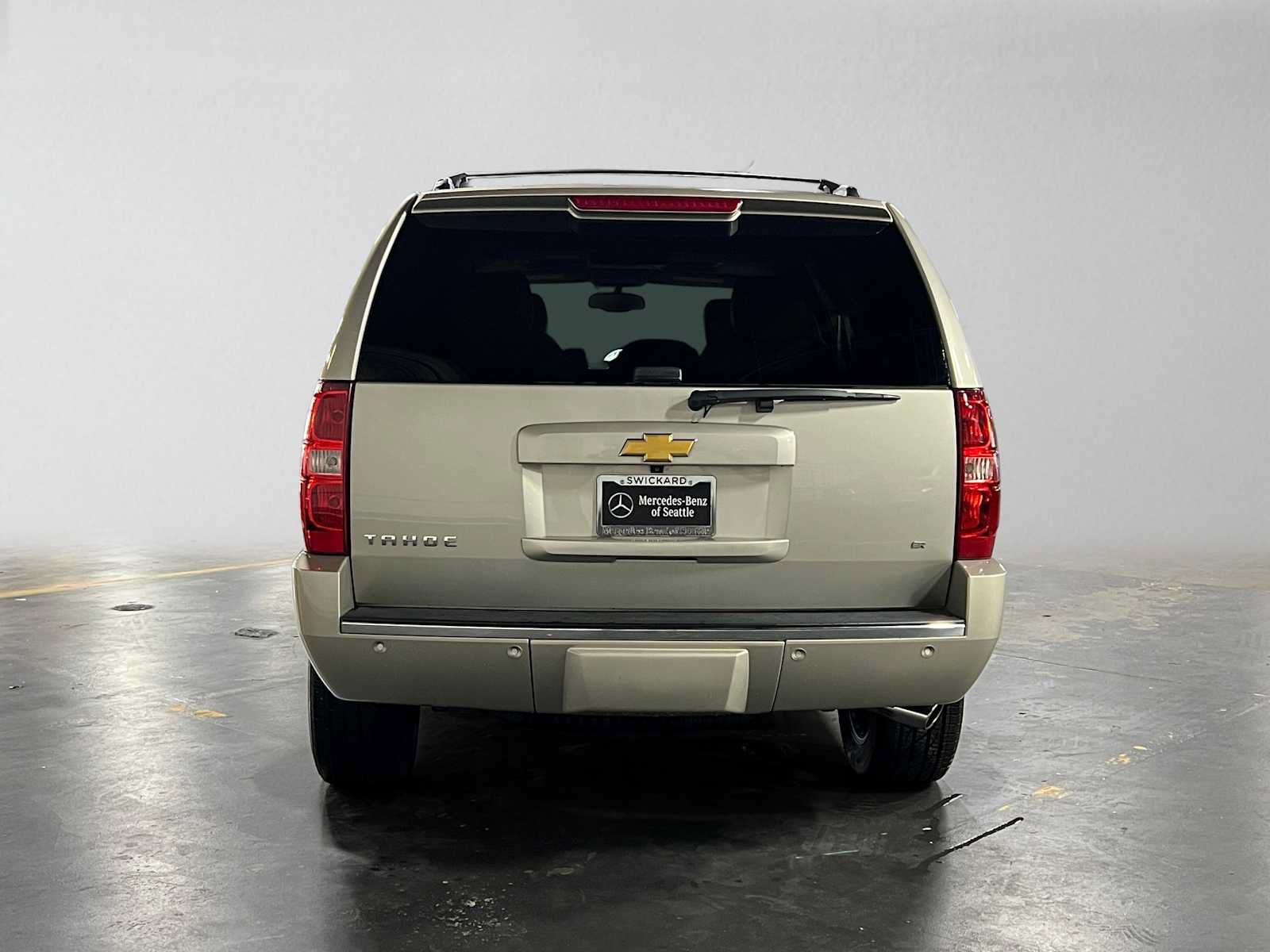 Used 2014 Chevrolet Tahoe LTZ AWD/4WD image 4