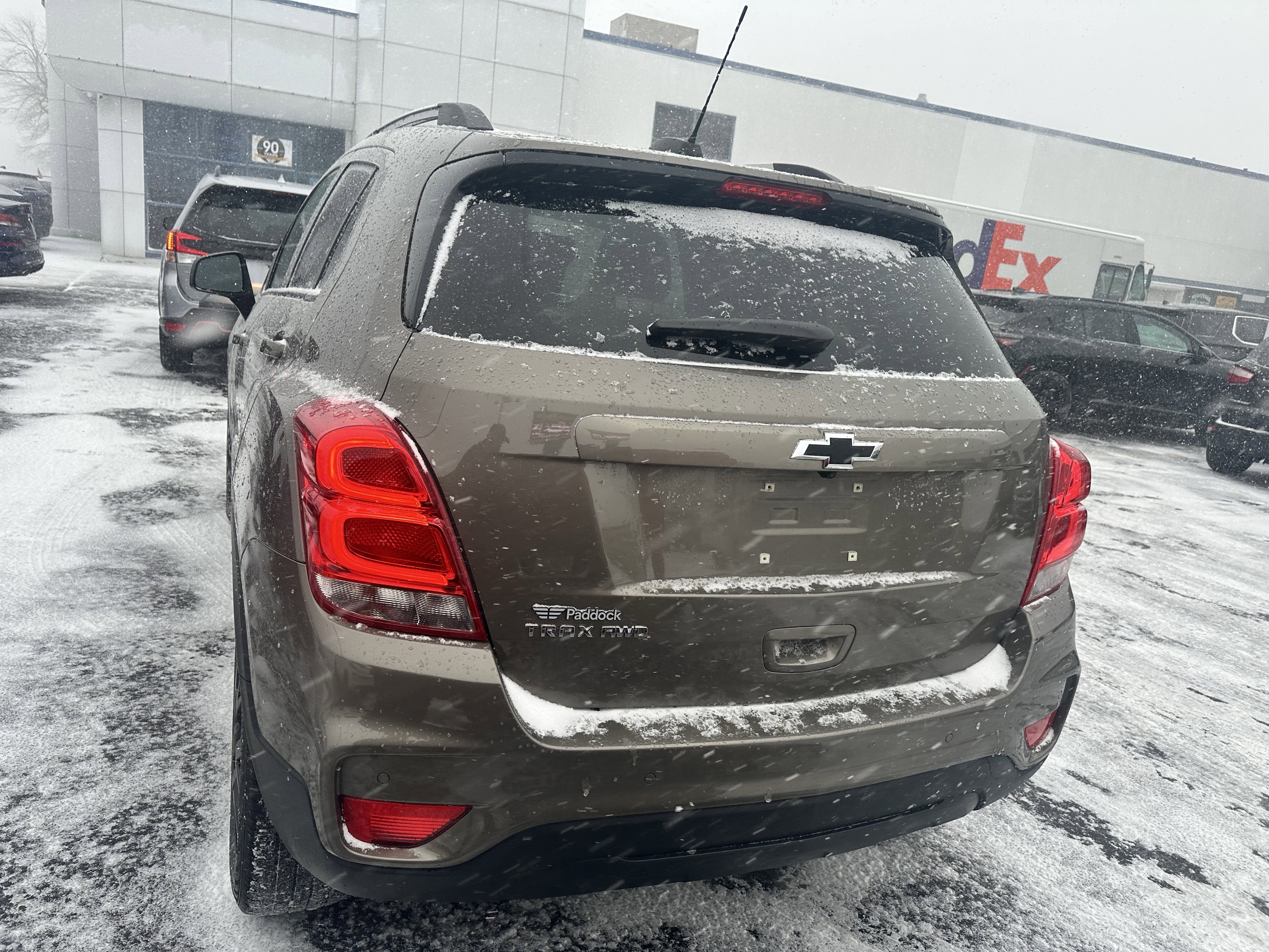 Used 2022 Chevrolet Trax LT w/ Premium Seat Package image 7