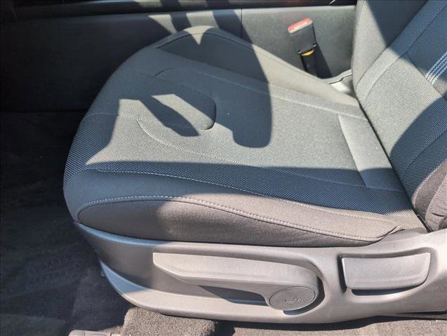 New 2026 Hyundai Elantra SE image 4