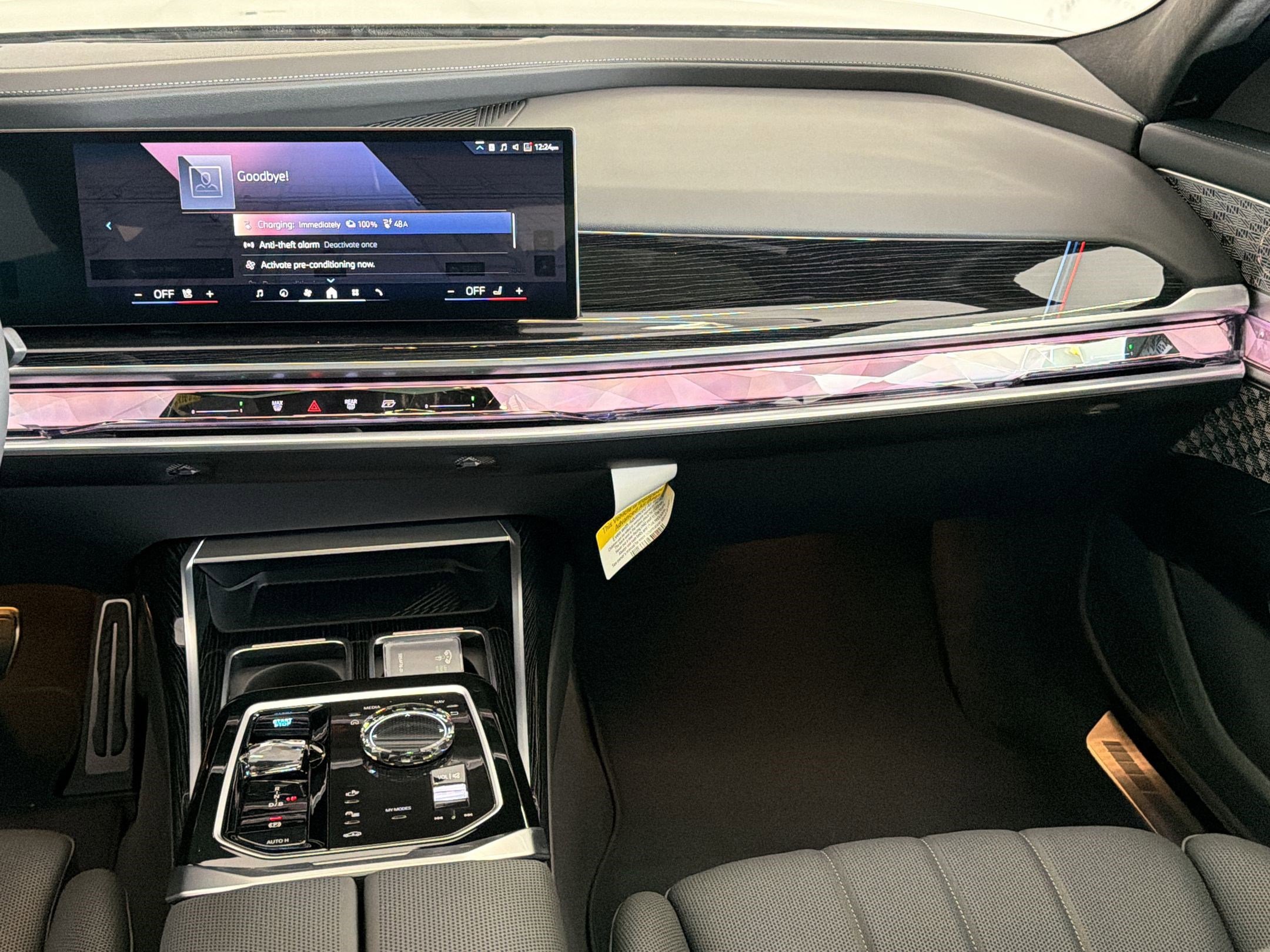 New 2026 BMW i7 xDrive60 AWD/4WD image 28