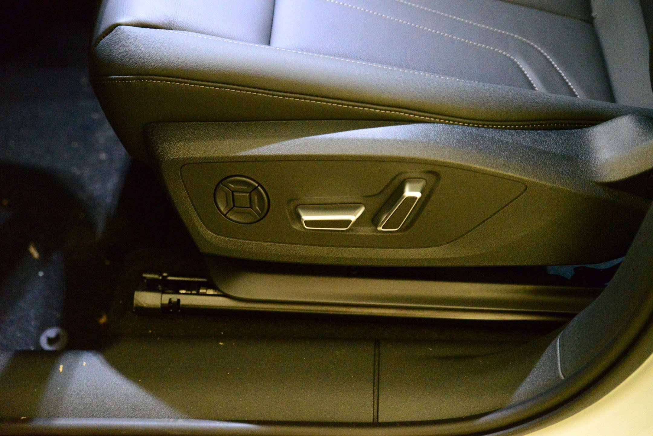 New 2026 Audi Q3 quattro 2.0T image 23