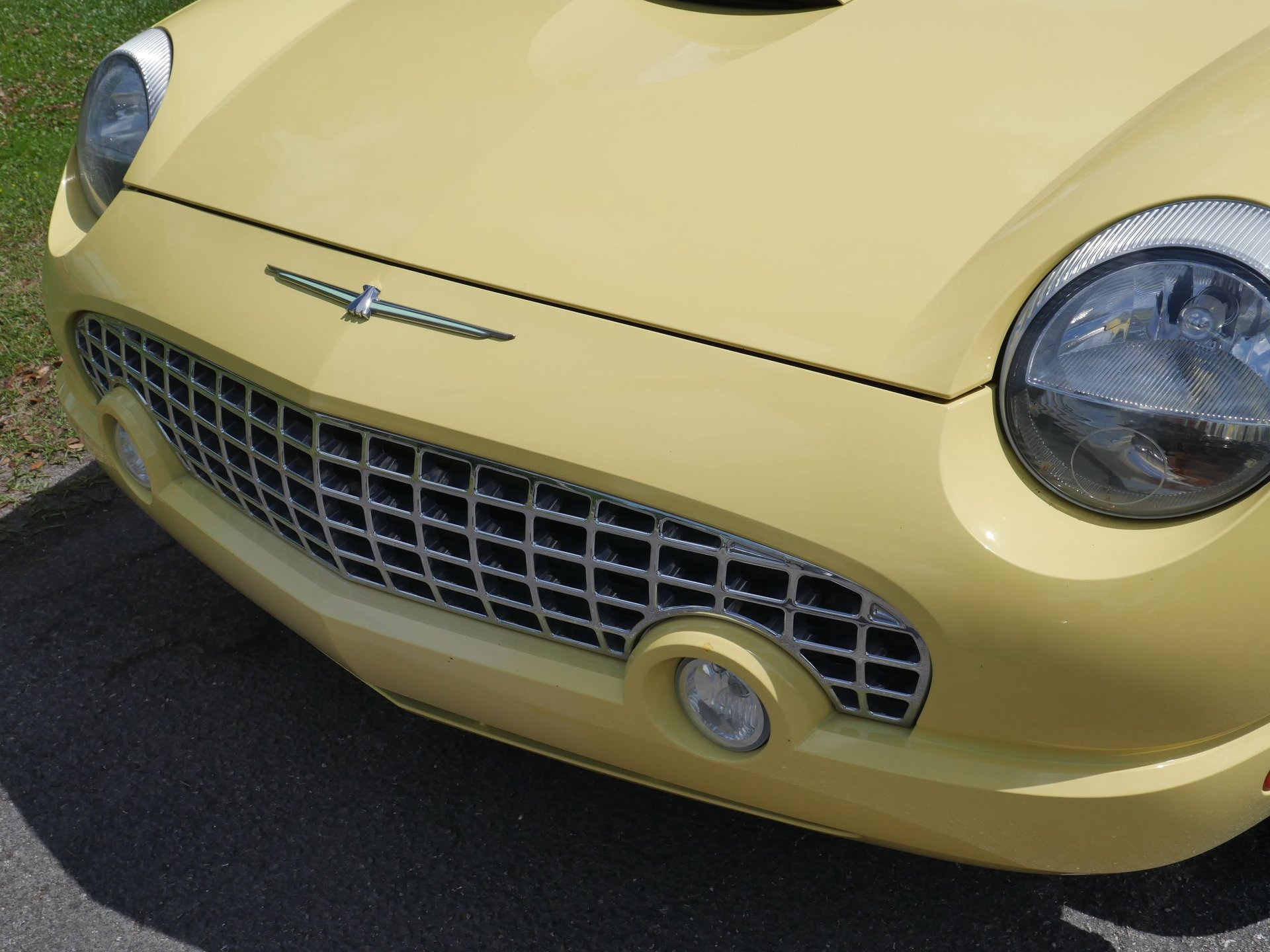 Used 2002 Ford Thunderbird RWD image 39