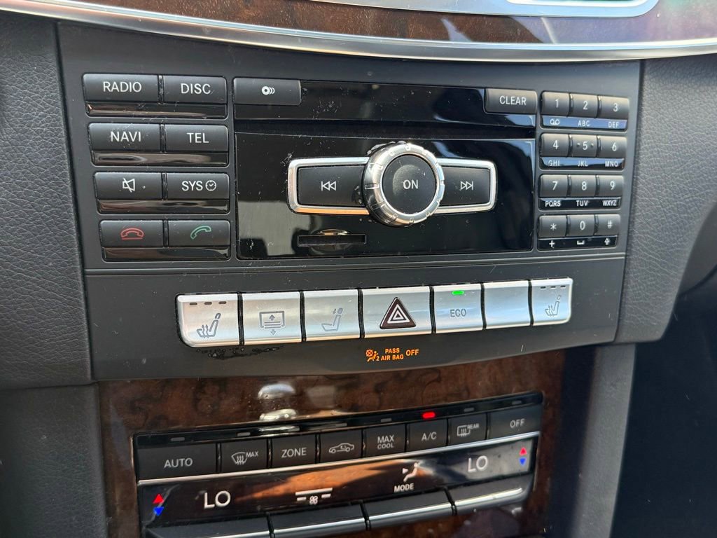 Used 2014 Mercedes-Benz E 350 Sedan image 23