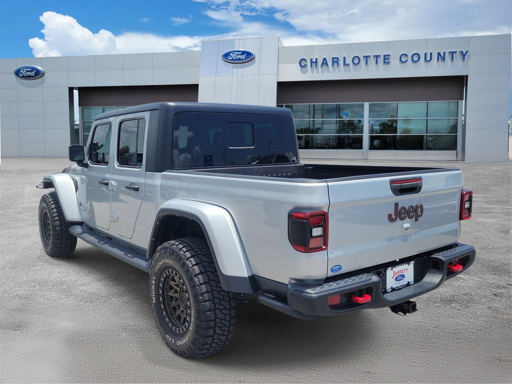 Used 2023 Jeep Gladiator Rubicon w/ LED Lighting Group AWD/4WD image 3