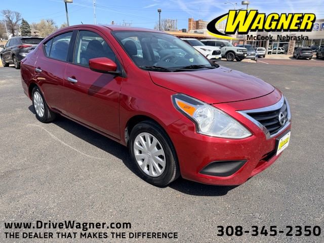 Used 2017 Nissan Versa SV image 1