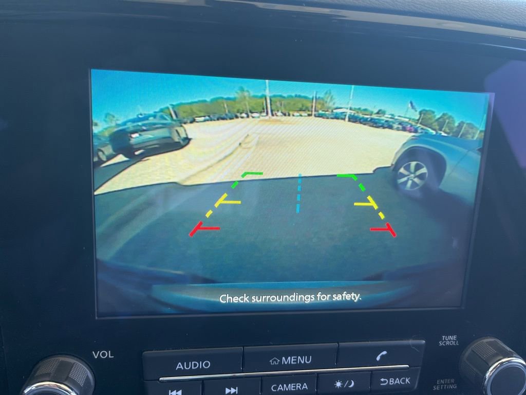 Used 2024 Nissan Frontier SL w/ Technology Package image 14