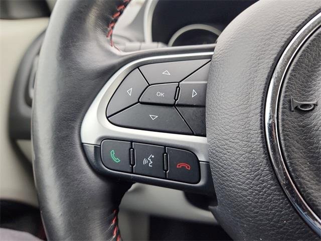 Used 2018 Jeep Compass Limited image 29