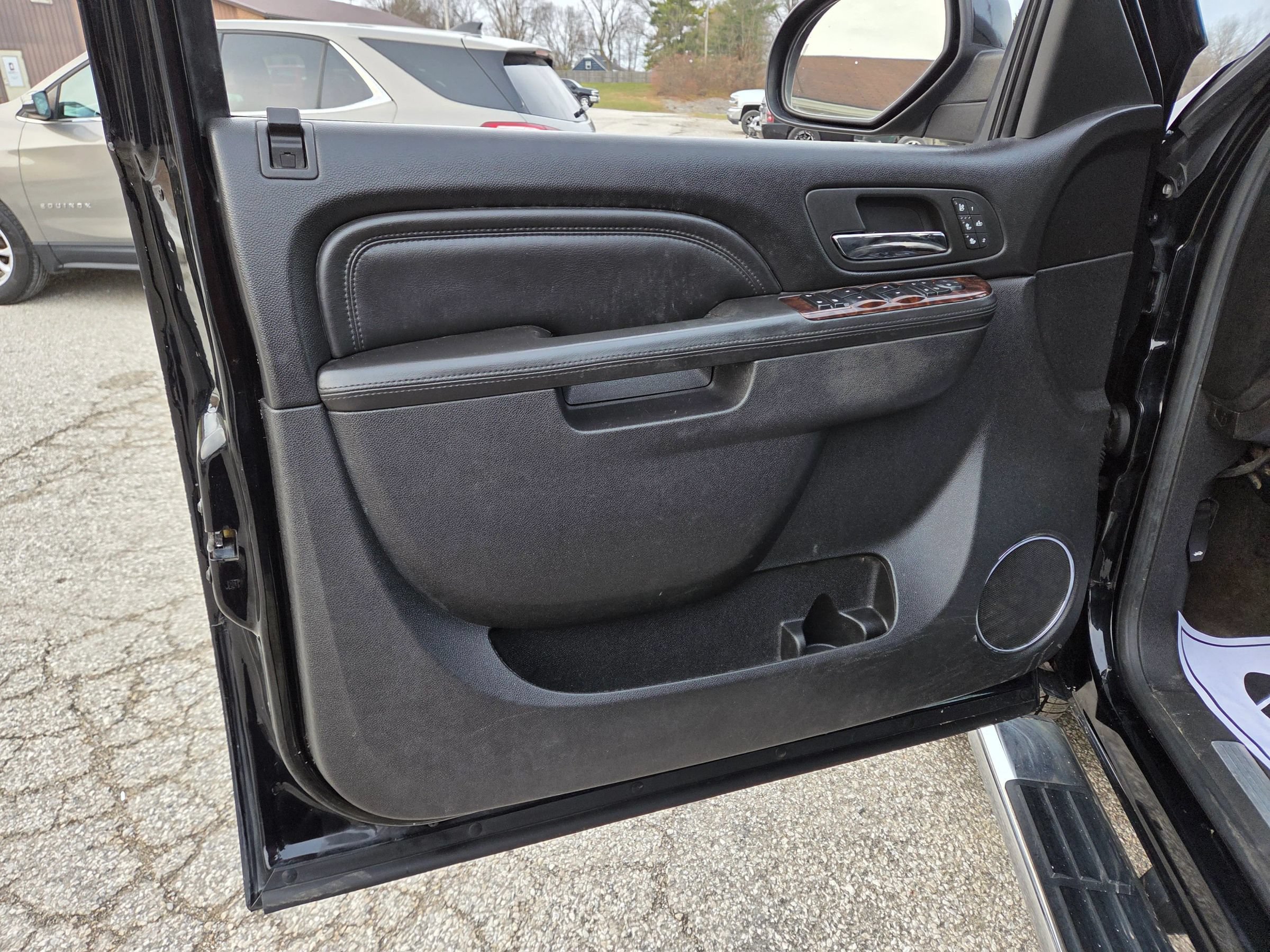Used 2013 GMC Sierra 1500 Denali AWD/4WD image 12