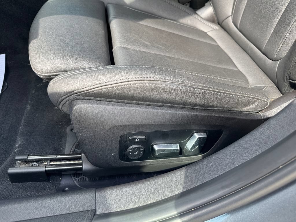 Used 2021 BMW M340i xDrive w/ Premium Package AWD/4WD image 13