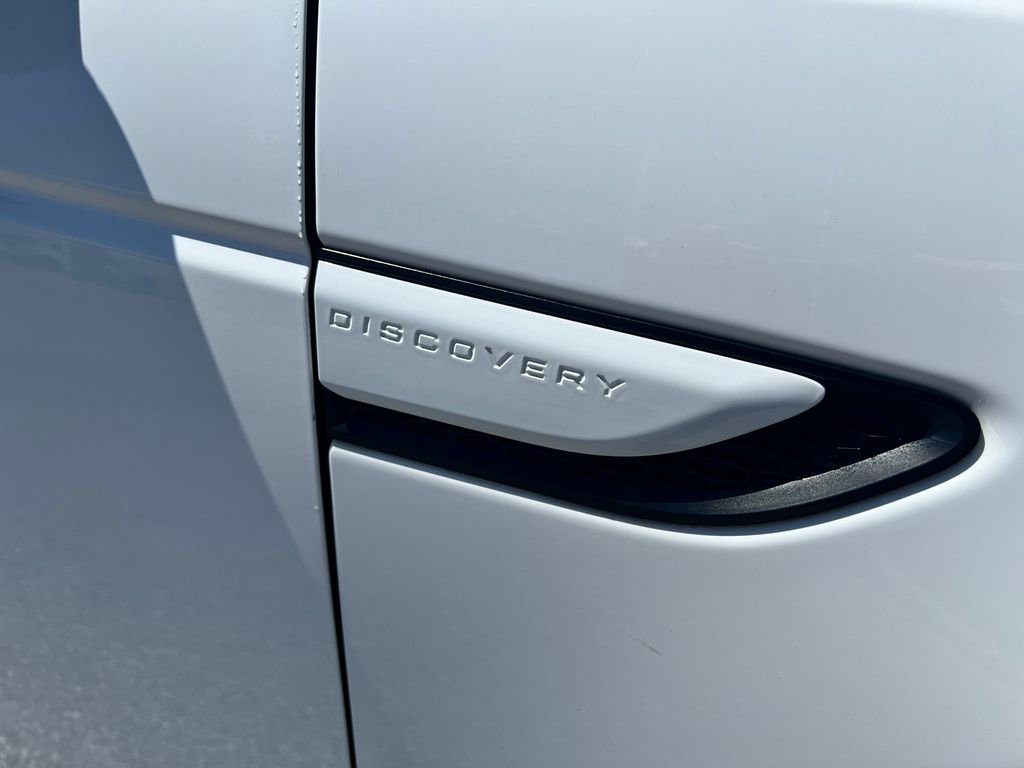 Used 2020 Land Rover Discovery Sport AWD/4WD image 38