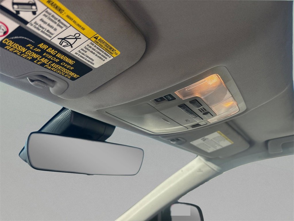 Used 2018 Toyota Highlander XLE image 29