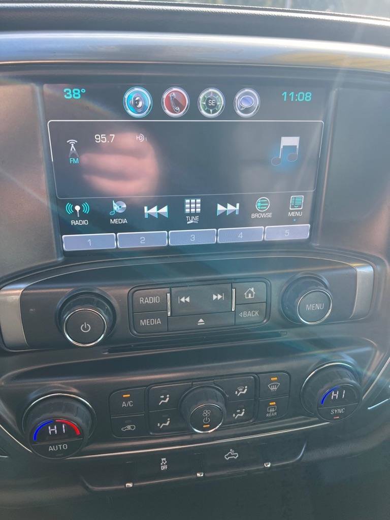 Used 2017 Chevrolet Silverado 1500 LTZ image 30