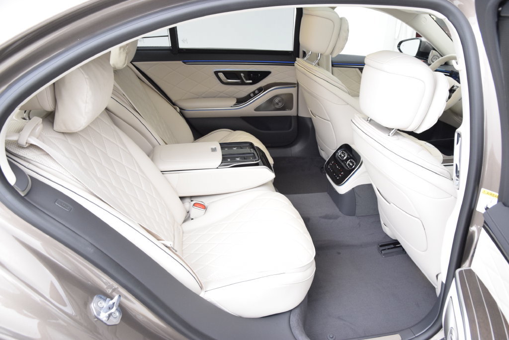 New 2027 Mercedes-Benz S 580 4MATIC Sedan image 19
