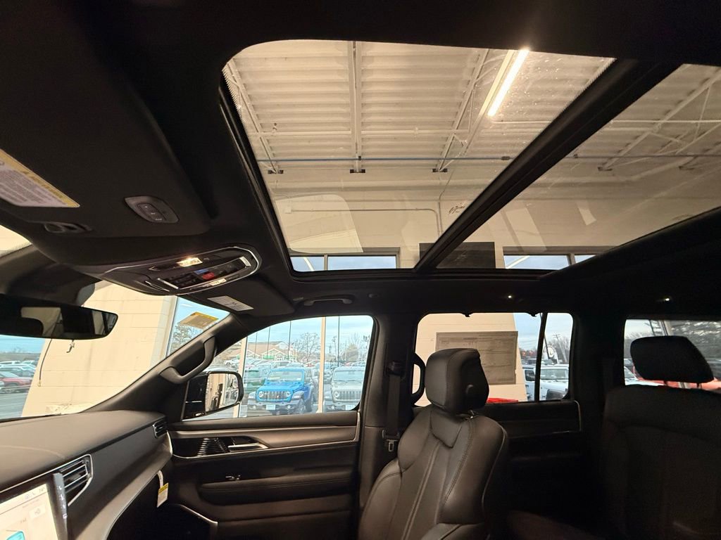 New 2026 Jeep Grand Wagoneer Limited image 21