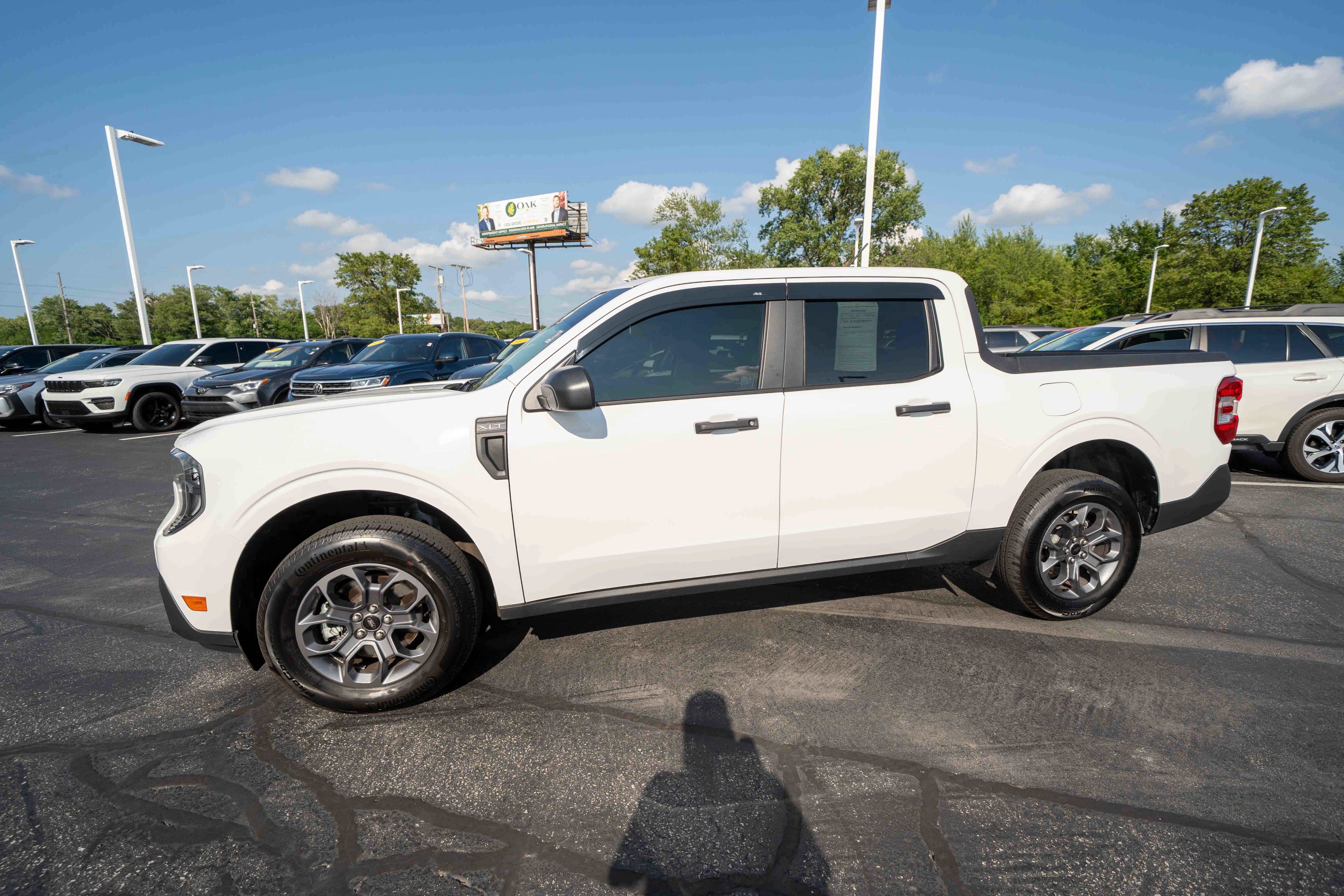 Used 2025 Ford Maverick XLT w/ Equipment Group 302A AWD/4WD image 3