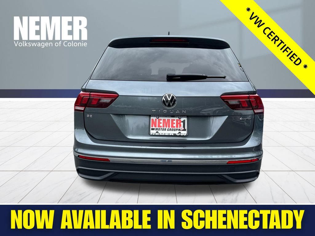 Certified 2024 Volkswagen Tiguan SE AWD/4WD image 3