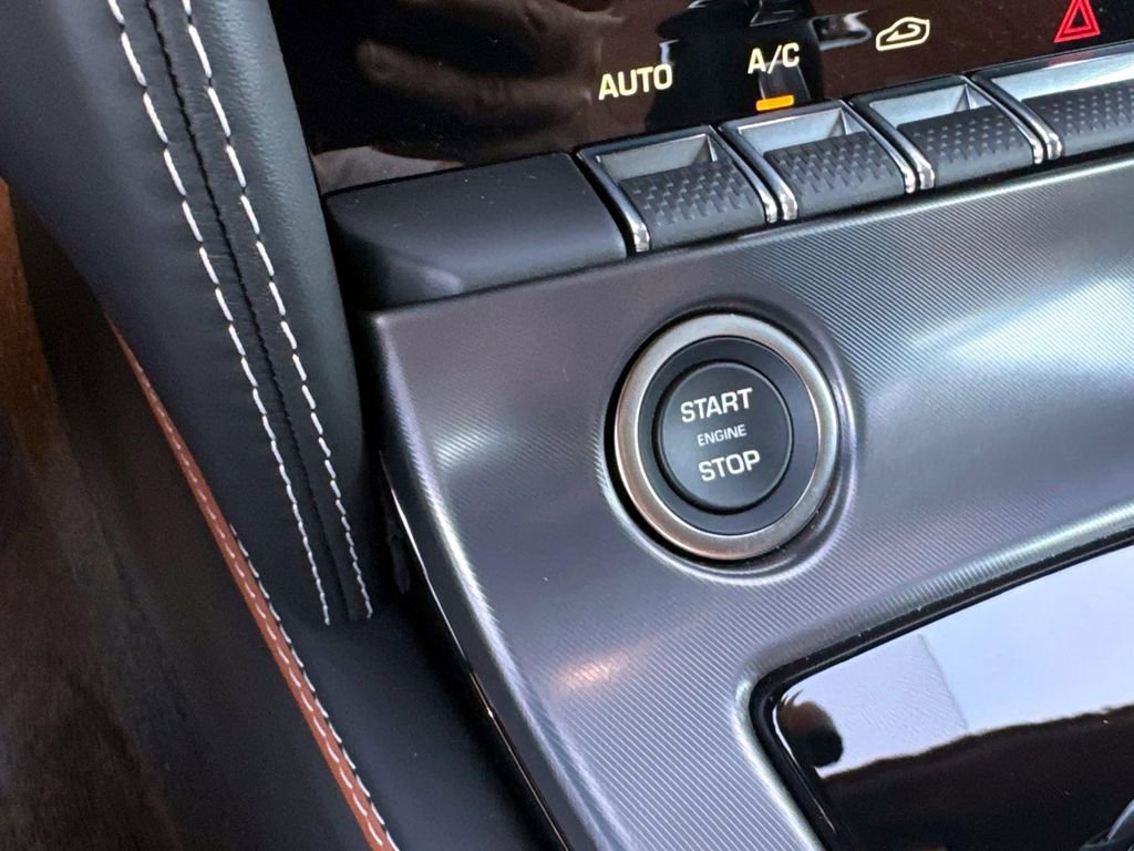 New 2024 Jaguar F-TYPE Coupe AWD image 19