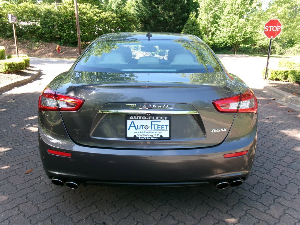 Used 2016 Maserati Ghibli RWD image 6