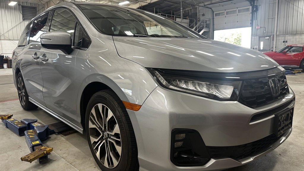 Used 2025 Honda Odyssey Elite