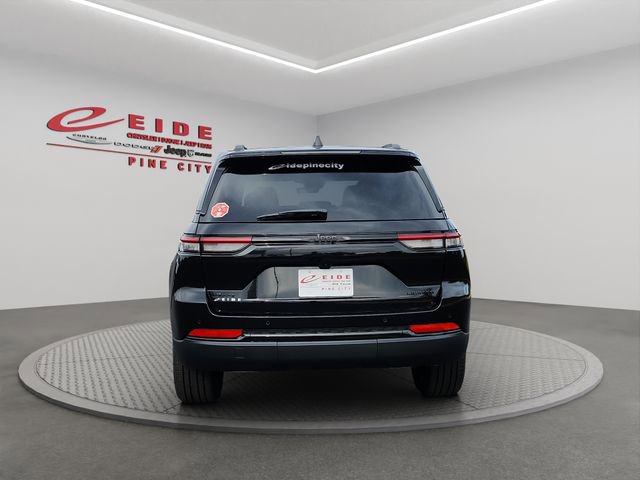 New 2025 Jeep Grand Cherokee Limited image 4