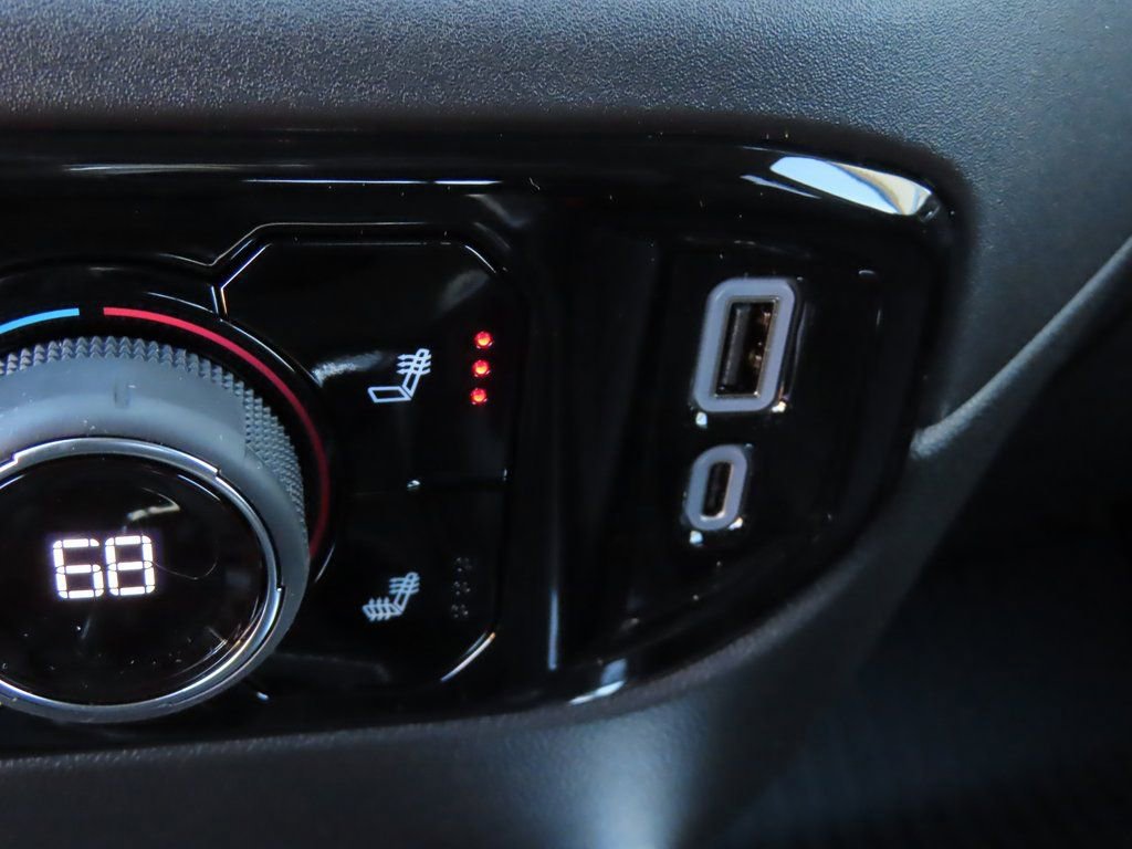 New 2026 Chevrolet Silverado 1500 RST w/ RST All Star Premium Package image 11