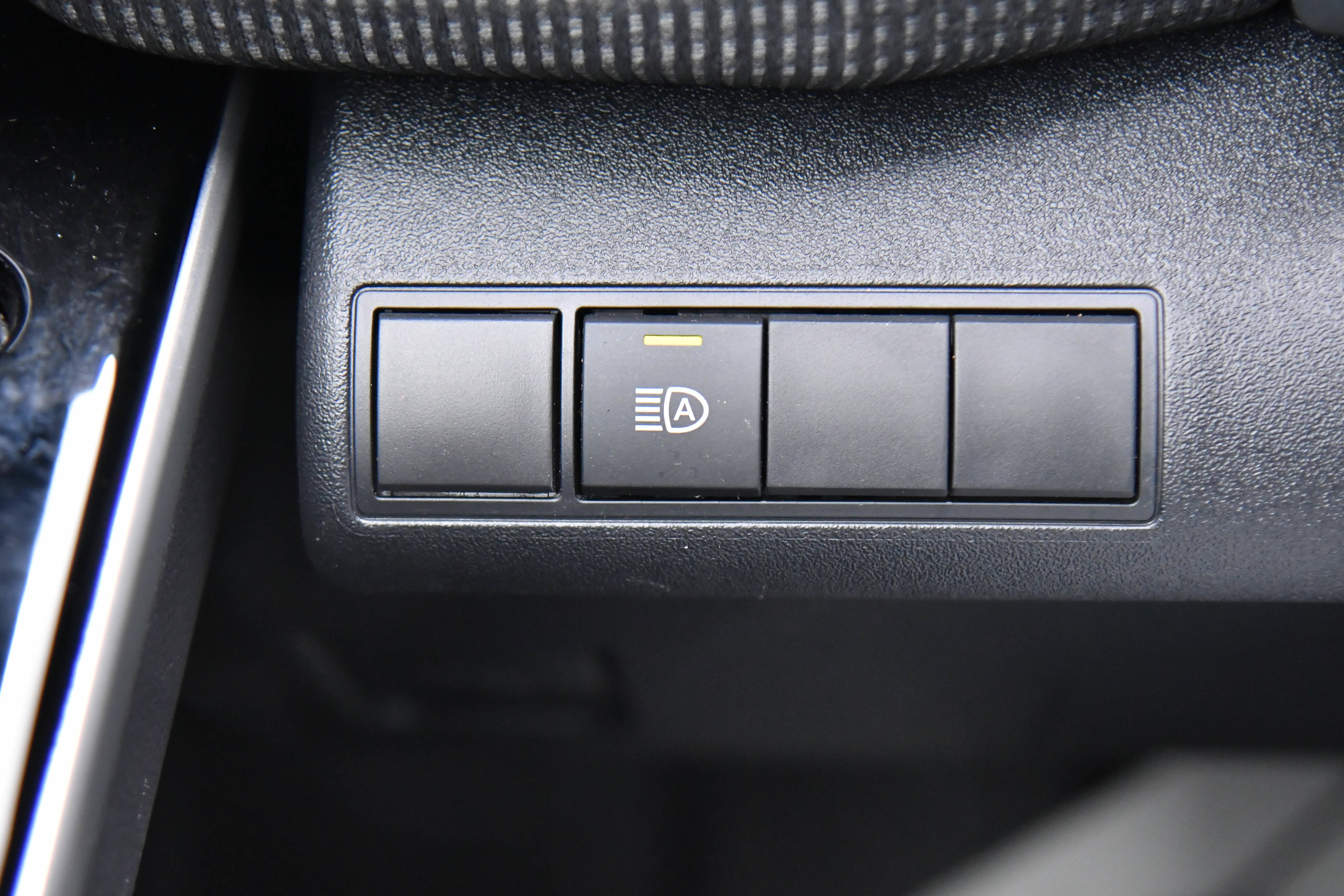 Used 2024 Subaru Solterra AWD/4WD image 33