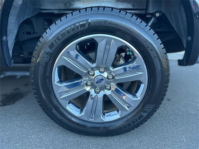 Used 2019 Ford F150 Lariat image 10
