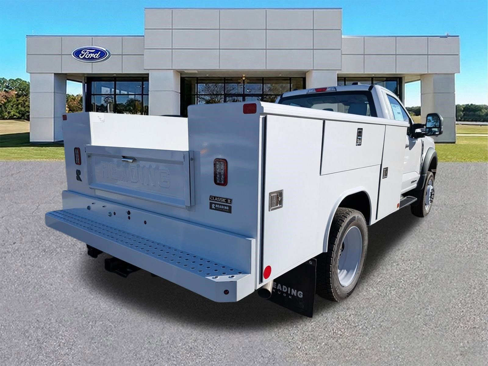 New 2024 Ford F450 XL image 4