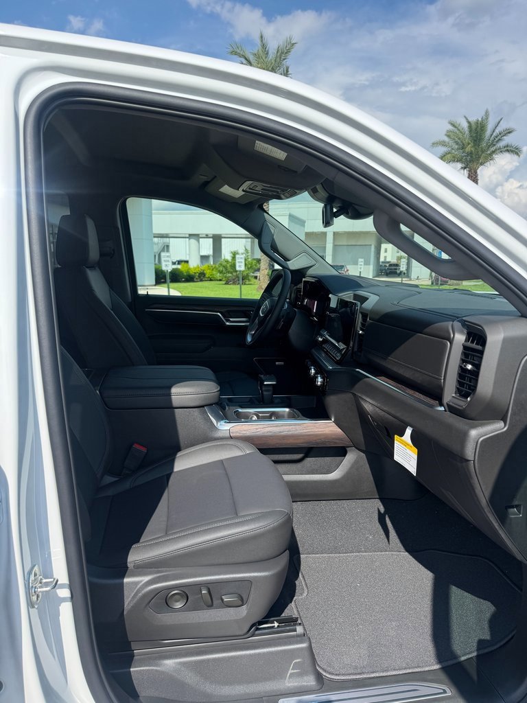 New 2026 GMC Sierra 1500 SLT w/ SLT Premium Plus Package image 12
