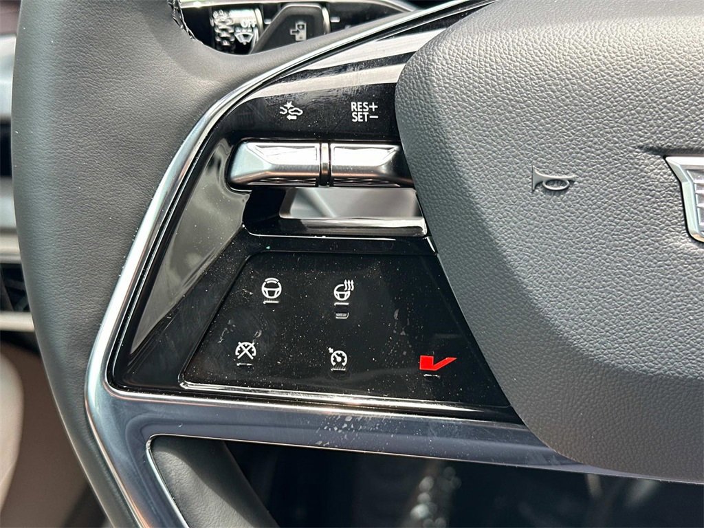 New 2026 Cadillac Vistiq Sport image 24