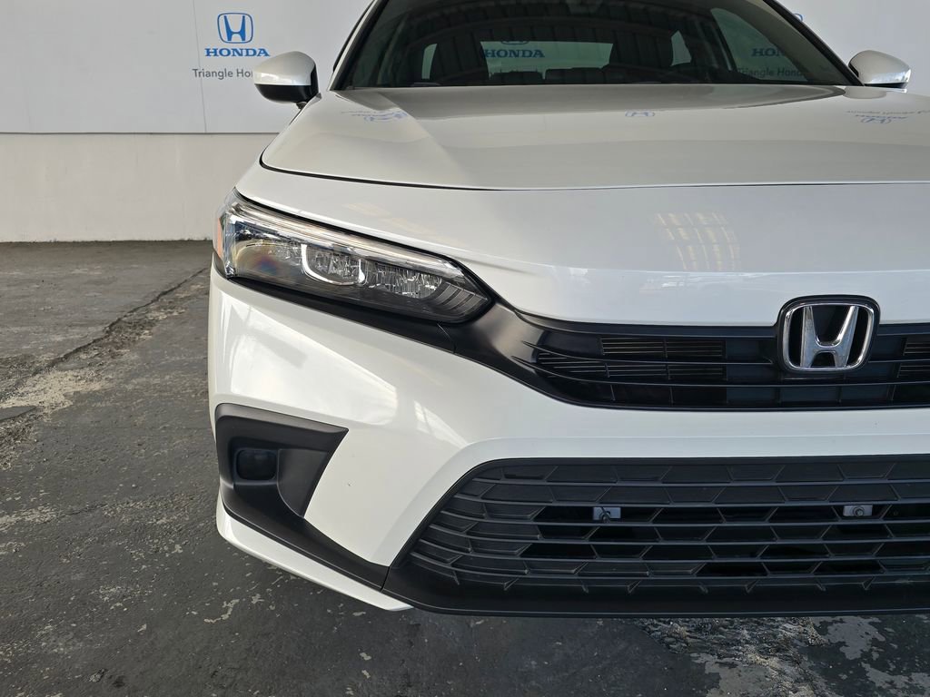 Used 2023 Honda Civic LX image 37