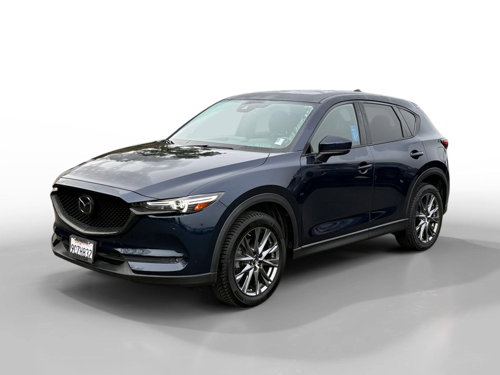 Used 2019 MAZDA CX-5 Signature image 1