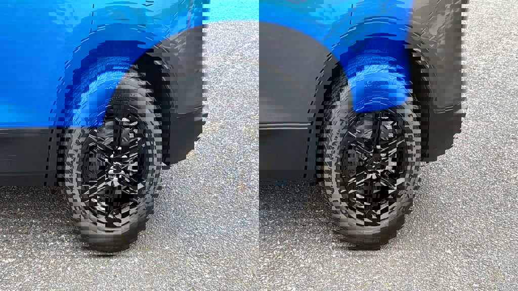 Certified 2025 Chevrolet Blazer LT w/ Midnight/Sport Edition image 9