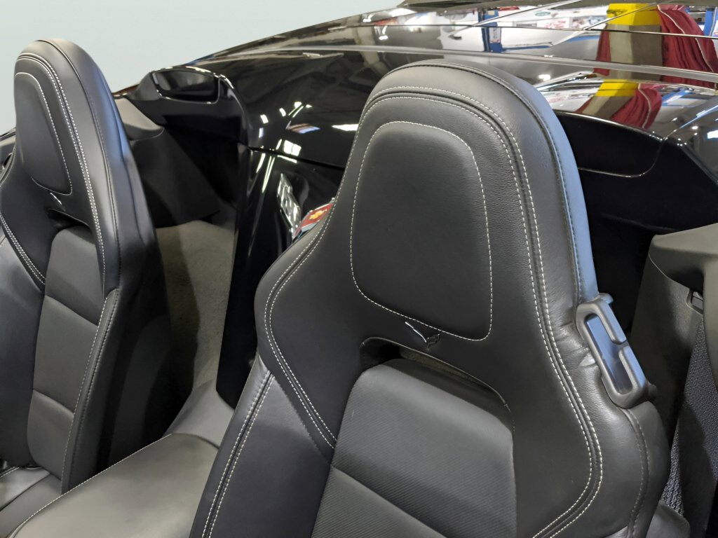 Used 2019 Chevrolet Corvette Stingray Convertible w/ 3LT Preferred Equipment Group image 21