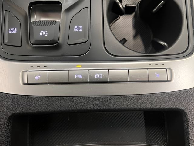 Used 2026 Kia Carnival FWD image 29