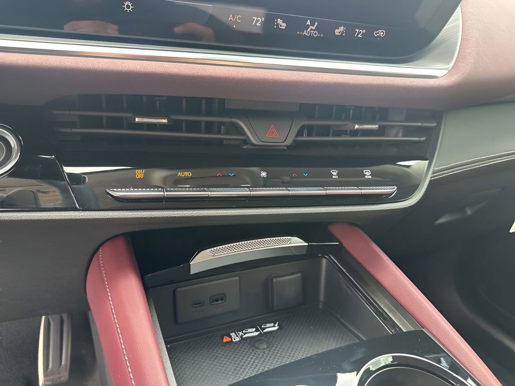 New 2026 Buick Envision Sport Touring AWD/4WD image 37
