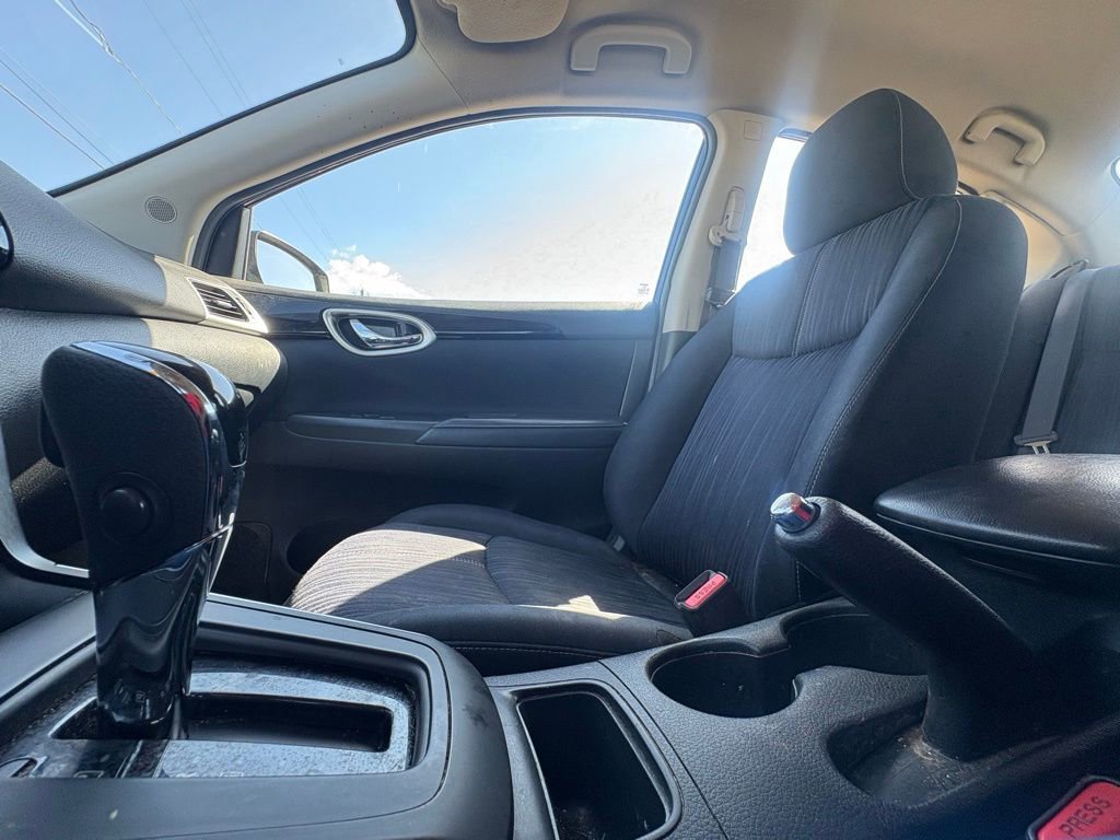 Used 2016 Nissan Sentra SV image 21