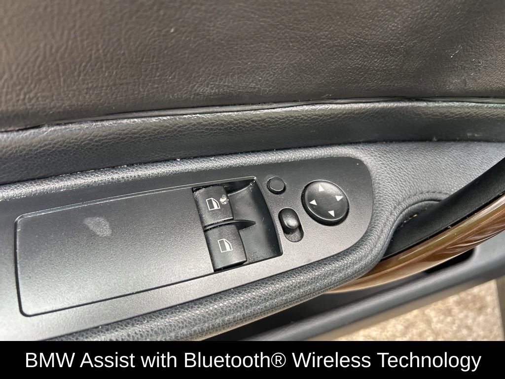 Used 2011 BMW 128i Coupe w/ Premium Pkg RWD image 16