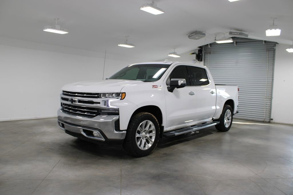 Used 2022 Chevrolet Silverado 1500 LTZ AWD/4WD image 4